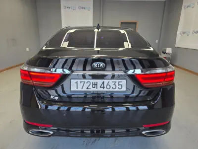 Kia K9