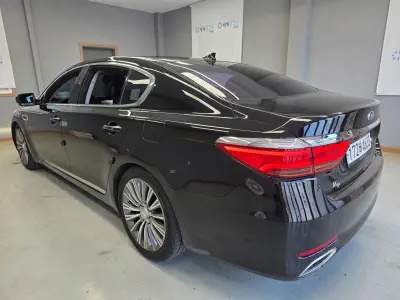 Kia K9
