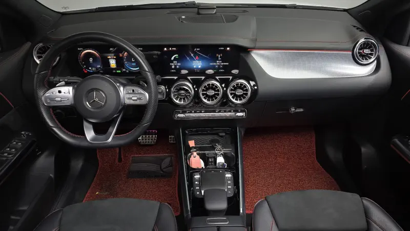 Mercedes-Benz EQA