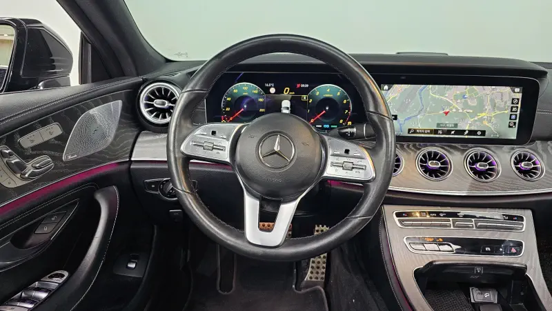 Mercedes-Benz CLS-Class
