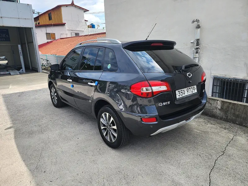Renault QM5