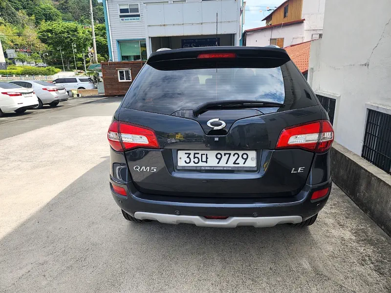 Renault QM5
