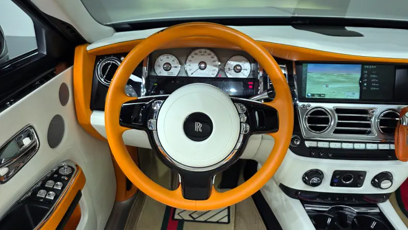 Rolls-Royce GHOST