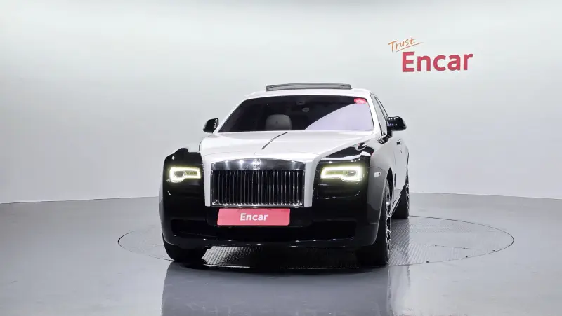 Rolls-Royce GHOST