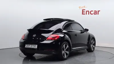 Volkswagen BEETLE