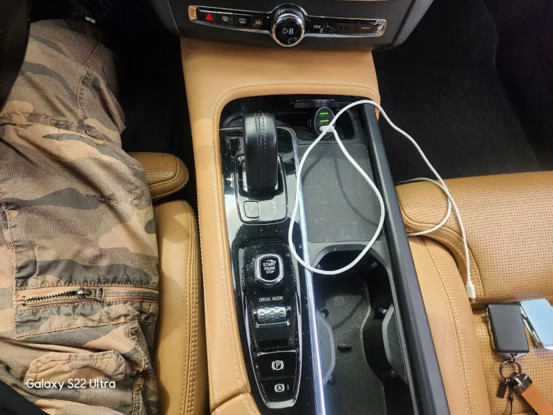 Volvo V90
