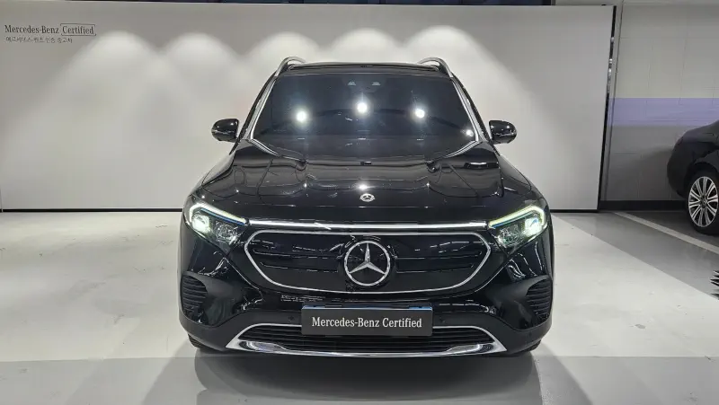 Mercedes-Benz EQB