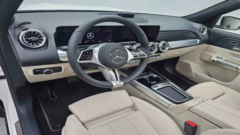Mercedes-Benz EQB