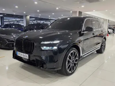 BMW X7