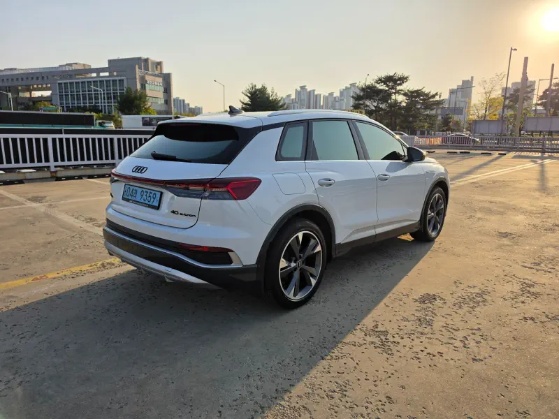 Audi Q4 e-tron