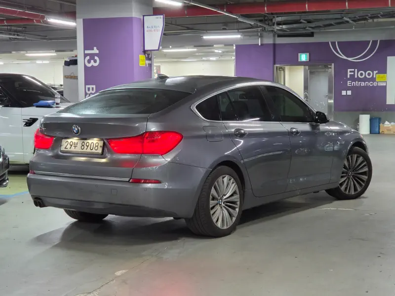 BMW 5-Series Gran Turismo