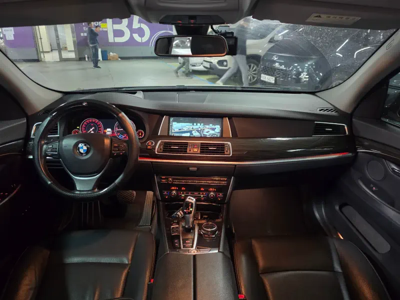 BMW 5-Series Gran Turismo