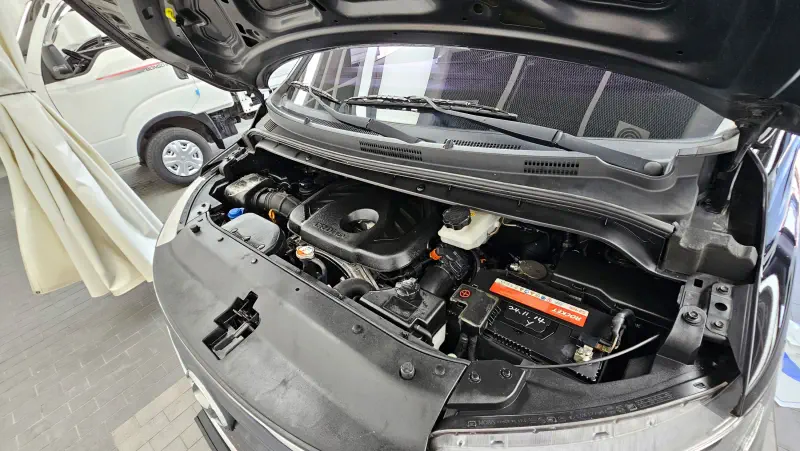 Hyundai Grand Starex