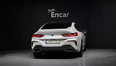 BMW 8-Series
