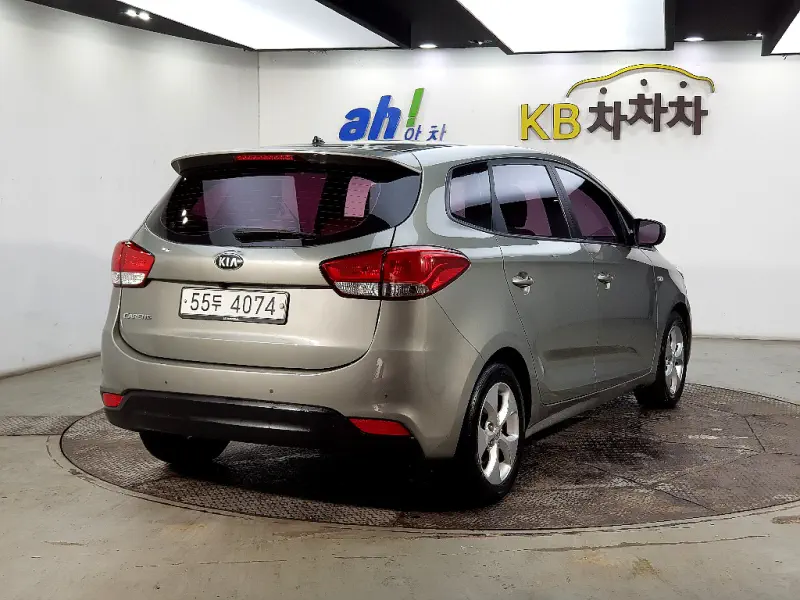 Kia Carens
