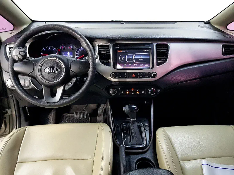 Kia Carens