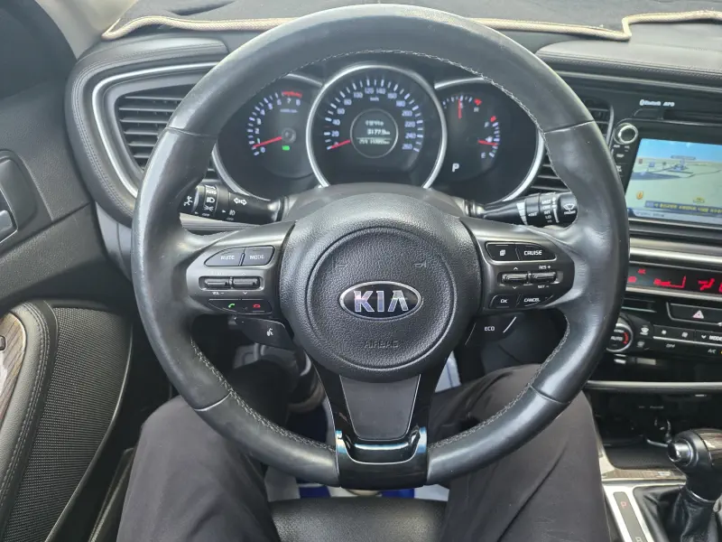Kia K5