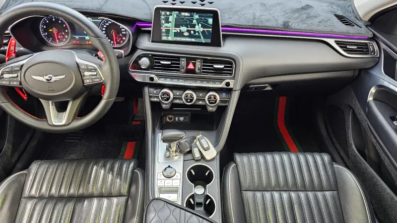 Genesis G70