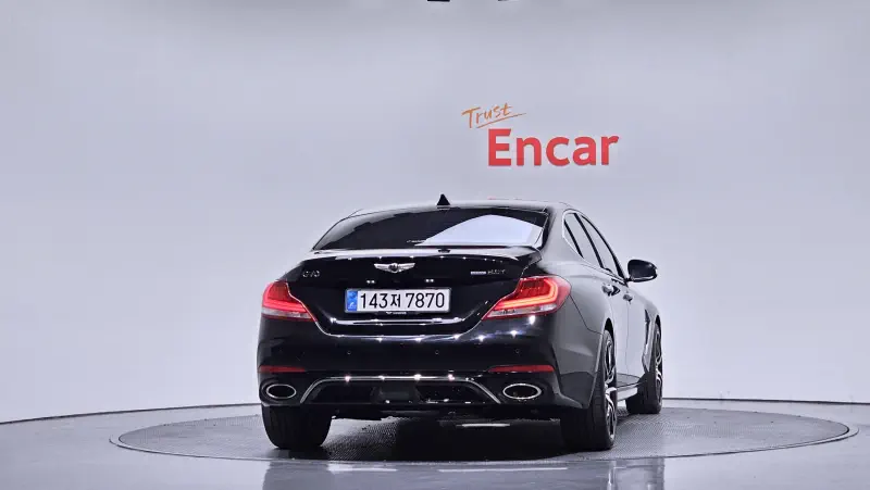 Genesis G70