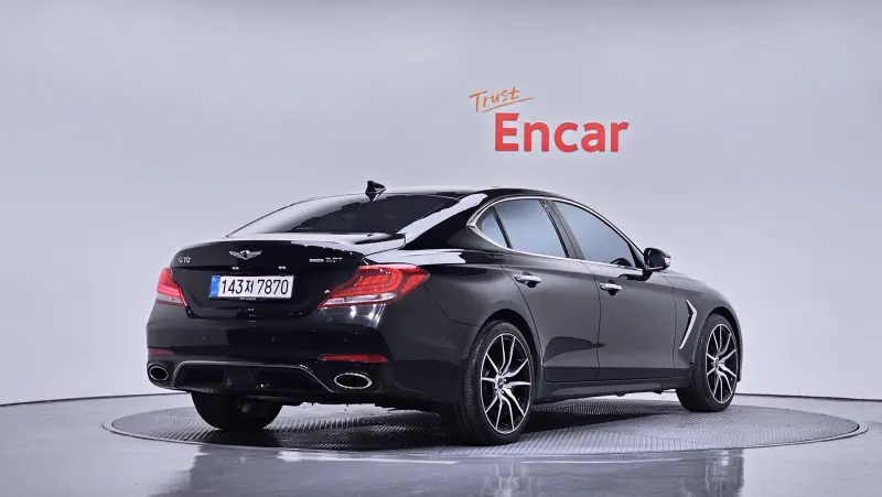 Genesis G70