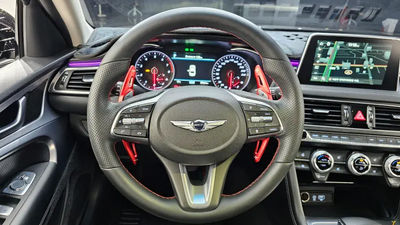 Genesis G70