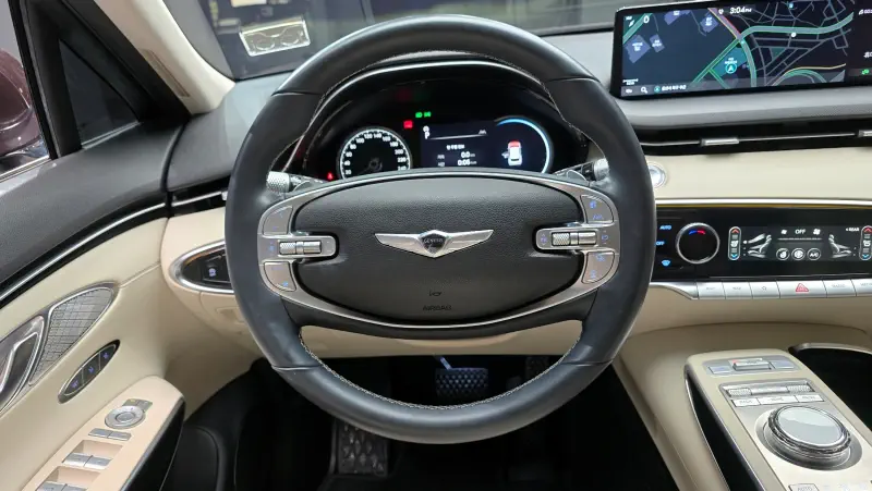Genesis GV70