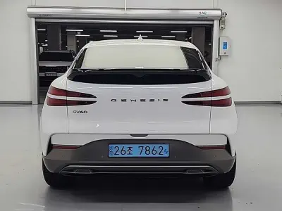 Genesis GV60