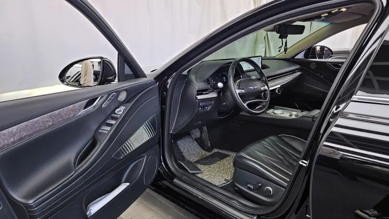 Genesis Electrified G80