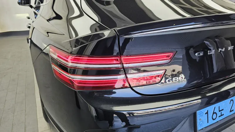 Genesis Electrified G80