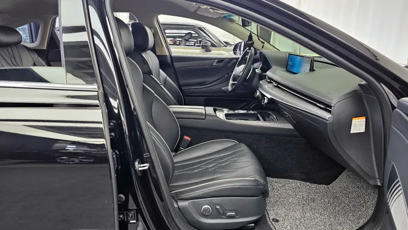 Genesis Electrified G80