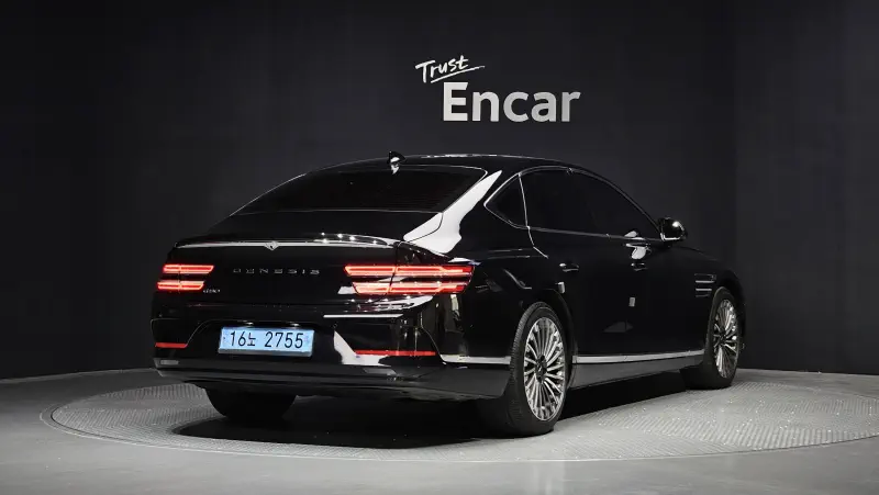 Genesis Electrified G80