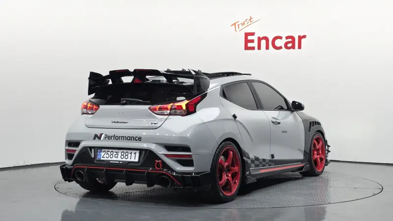 Hyundai Veloster