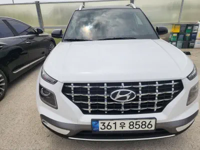 Hyundai Venue