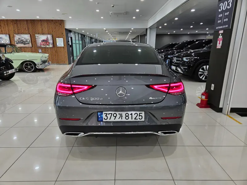 Mercedes-Benz CLS-Class