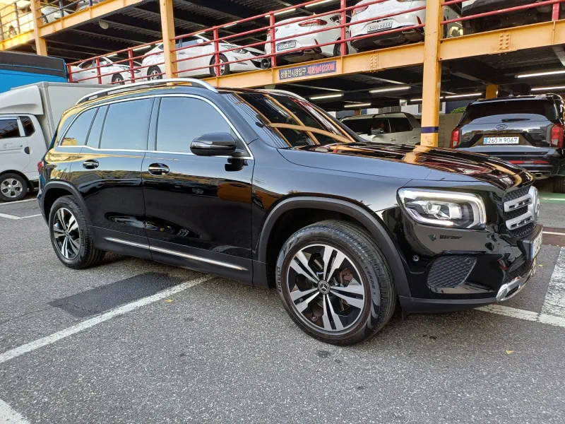 Mercedes-Benz GLB-Class