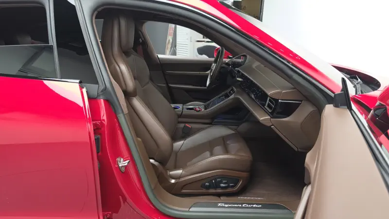 Porsche Taycan