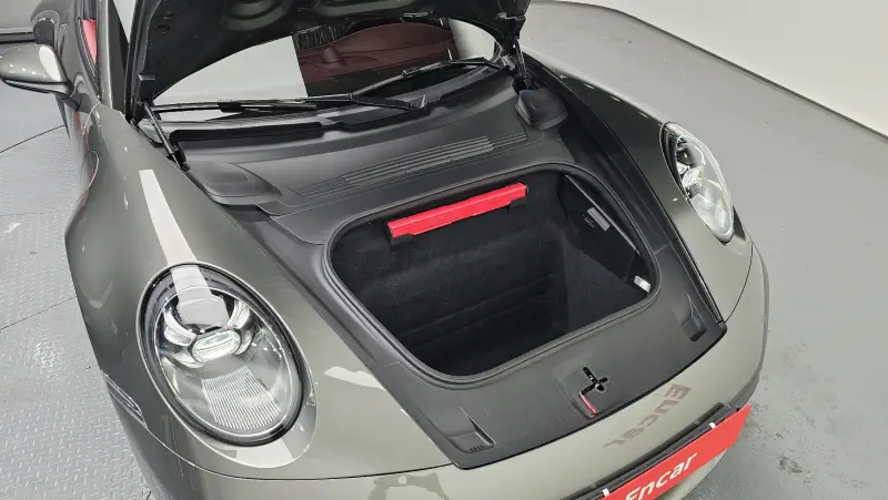 Porsche 911