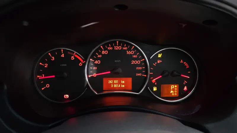Renault QM5