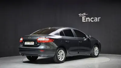 Renault SM3