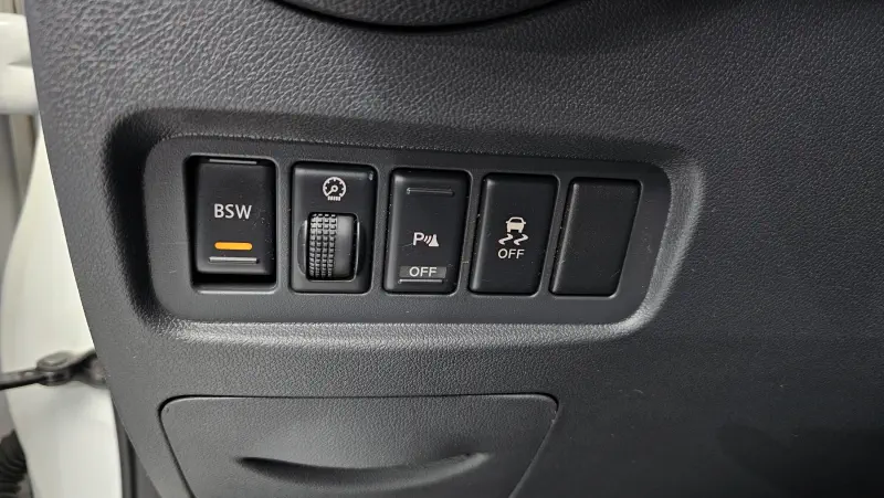 Renault QM5