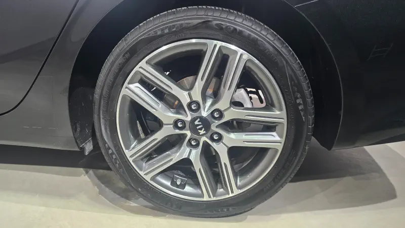 Kia K3