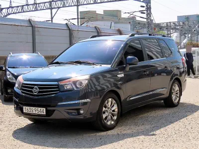 SsangYong Korando Turismo