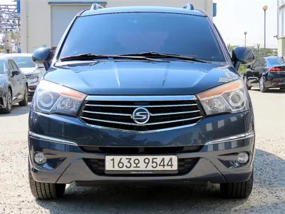 SsangYong Korando Turismo