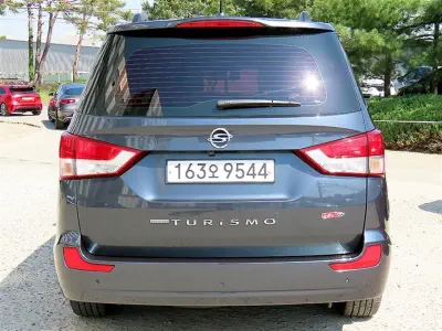 SsangYong Korando Turismo