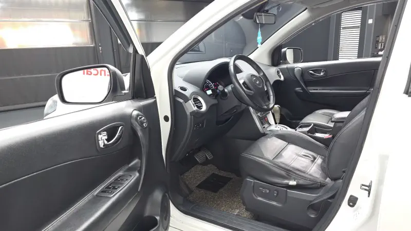 Renault QM5