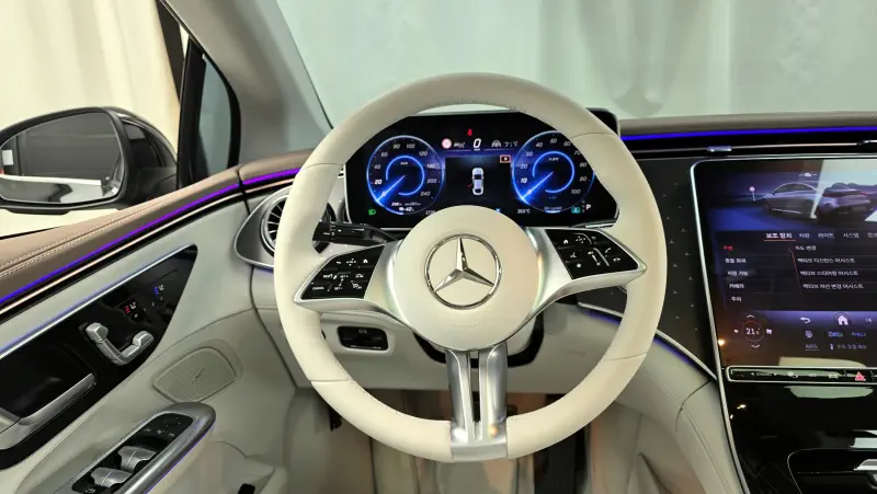 Mercedes-Benz EQE