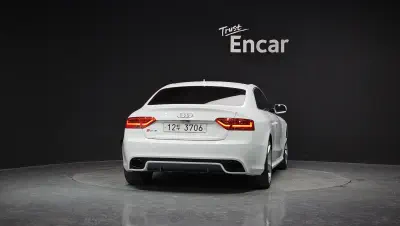 Audi RS5