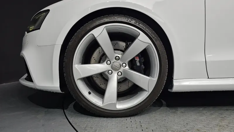Audi RS5