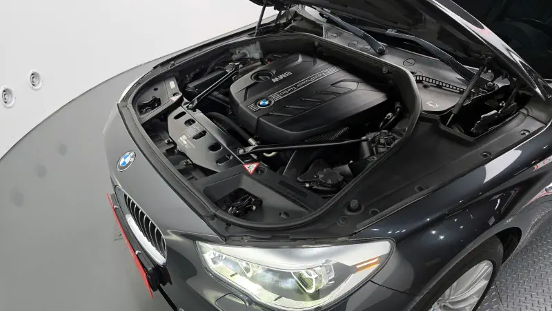 BMW 5-Series Gran Turismo