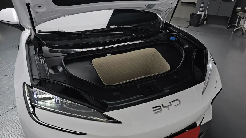 BYD Sealion 7